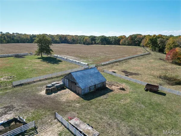 $1,250,000 | Tbd Red Ball Trail, Coffeen, IL 62017