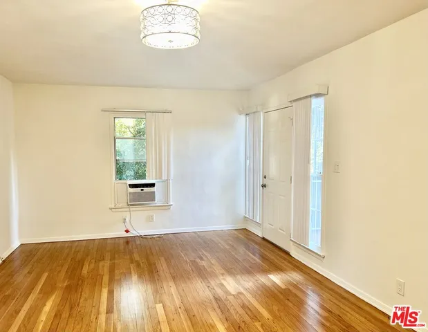 $2,350 | 2334 Keeler Street, Burbank, CA 91504