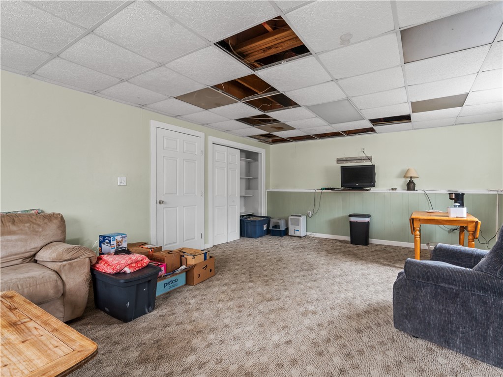 7 Walker Road Foster, RI 02825 - Photo 15 of 22