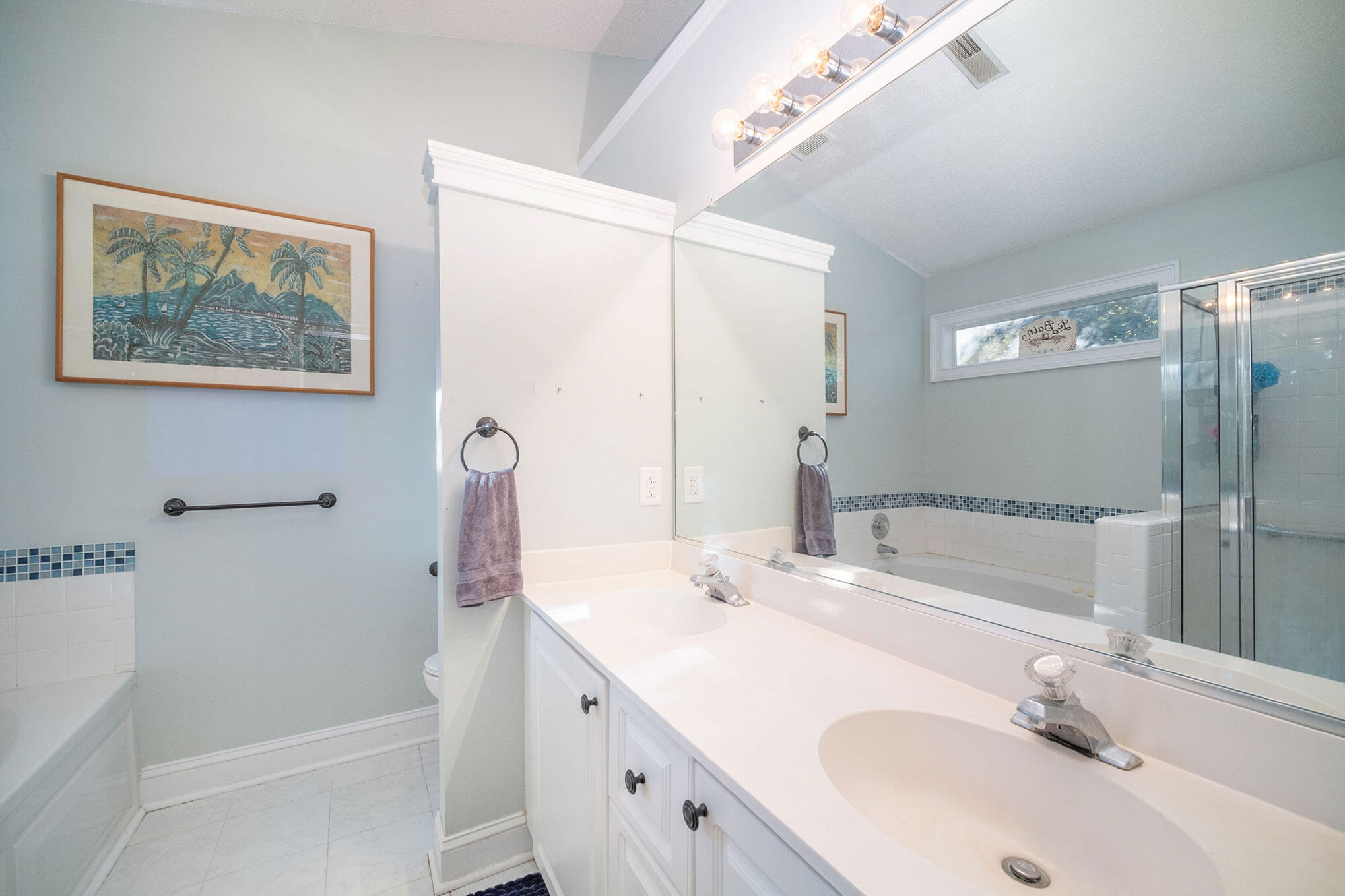 3258 Tabor Road Mount Pleasant, SC 29466 - Photo 17 of 24 Master Ensuite