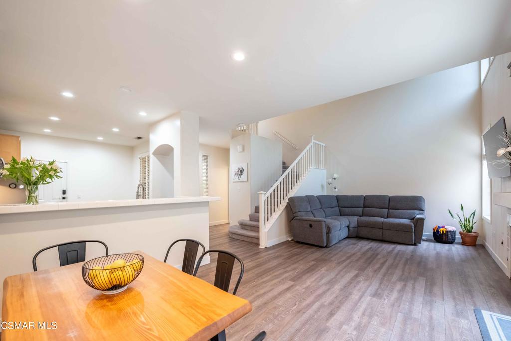 580 Fenwick Way, Unit C Simi Valley, CA 93065 - Photo 10 of 39 a living room with furniture and a wooden floor