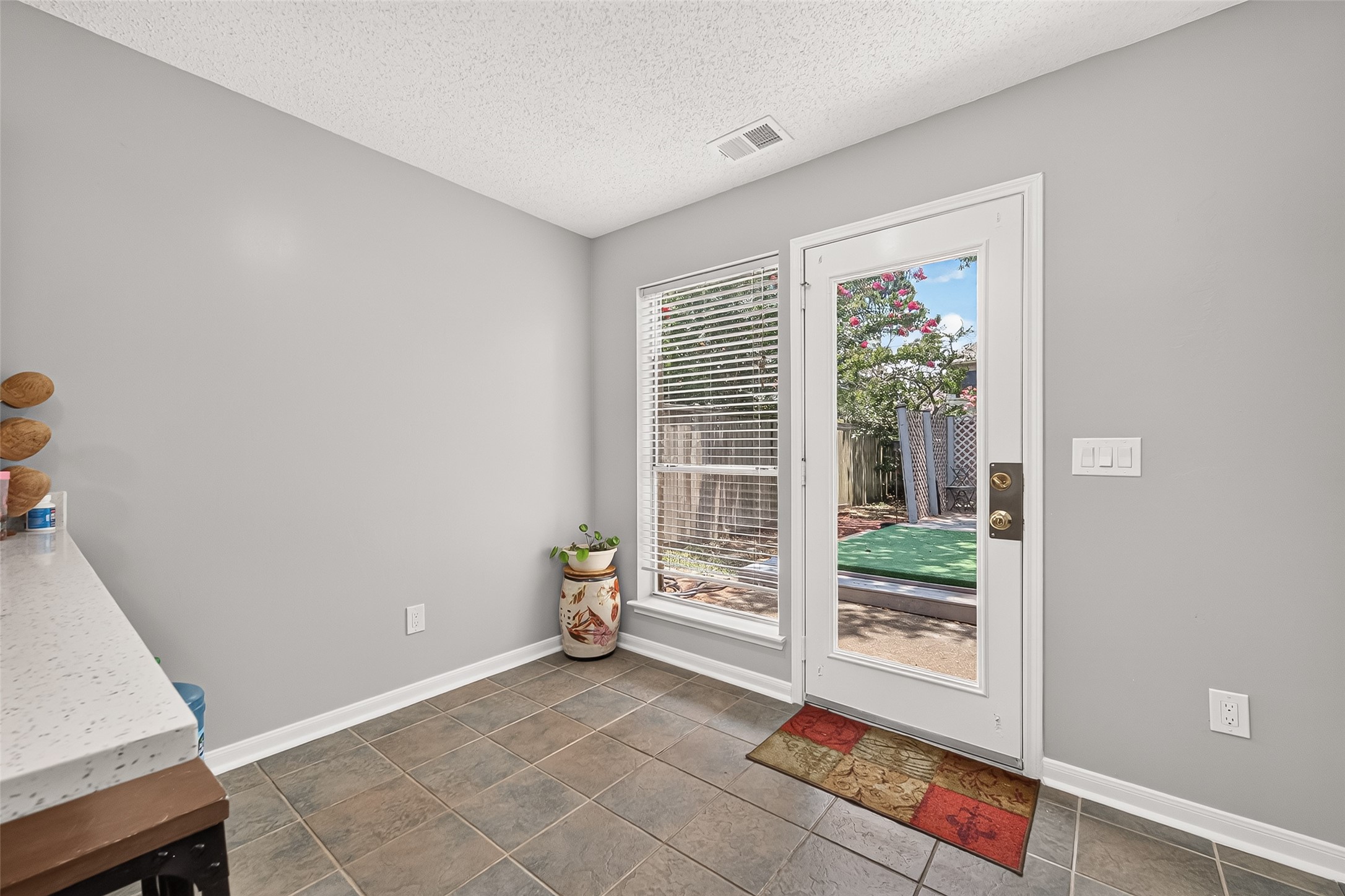 8815 Driftstone Drive Spring, TX 77379 - Photo 12 of 42 Breakfast area