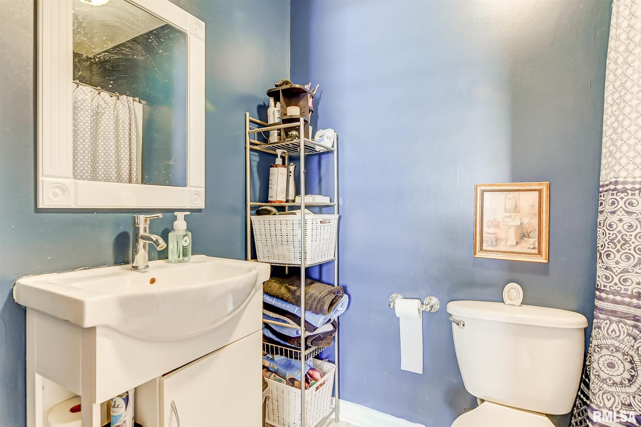 1824 Stonehenge Road Springfield, IL 62702 - Photo 20 of 26