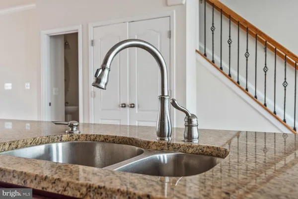 $3,100 | 41833 Diabase Square, Aldie, VA 20105