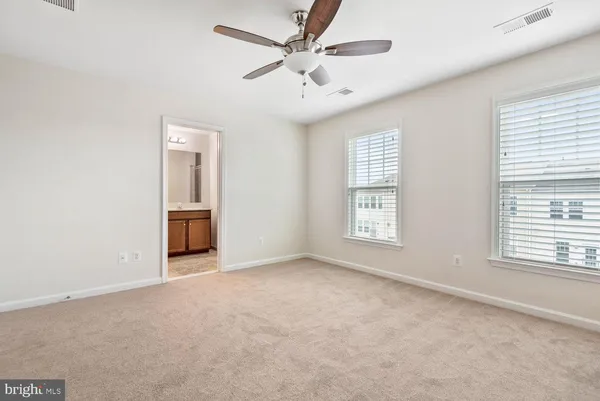 $3,100 | 41833 Diabase Square, Aldie, VA 20105