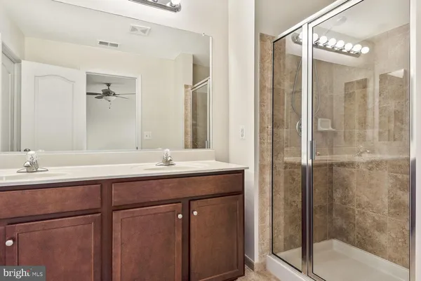 $3,100 | 41833 Diabase Square, Aldie, VA 20105