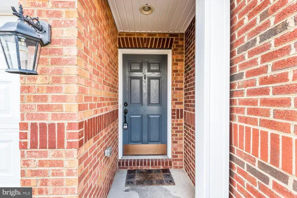 $3,100 | 41833 Diabase Square, Aldie, VA 20105