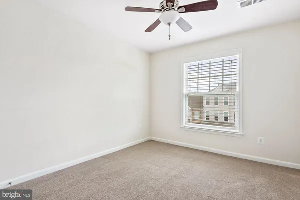 $3,100 | 41833 Diabase Square, Aldie, VA 20105