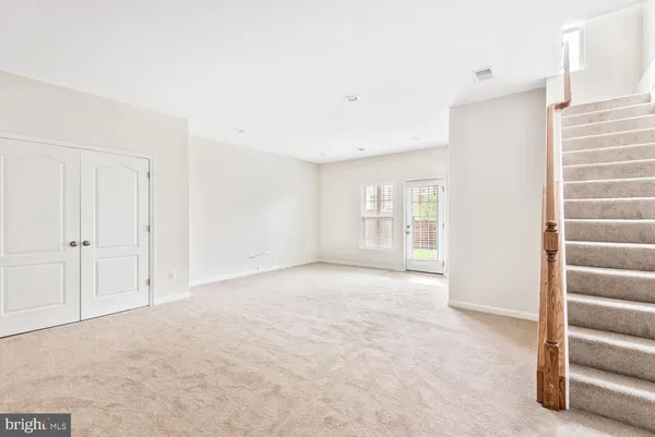 $3,100 | 41833 Diabase Square, Aldie, VA 20105