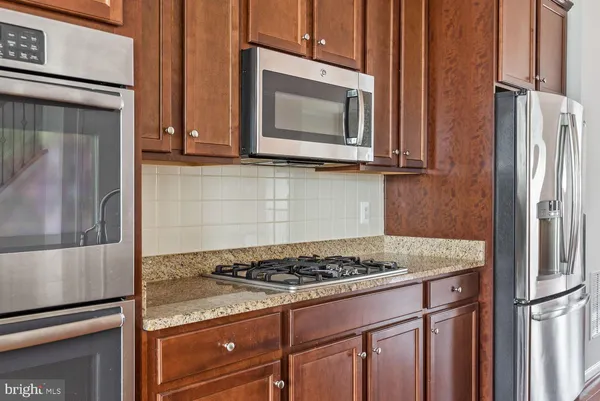 $3,100 | 41833 Diabase Square, Aldie, VA 20105