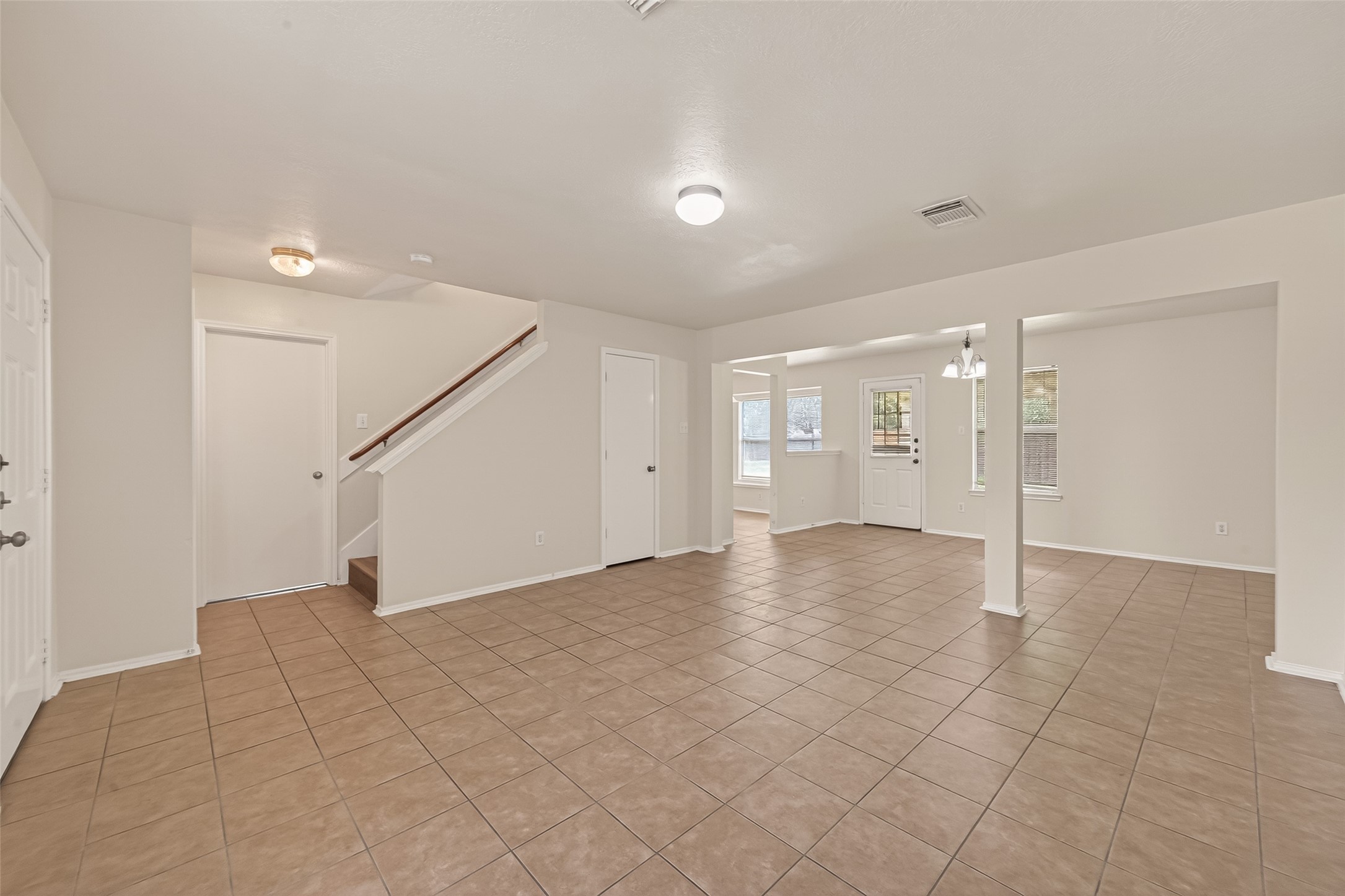 1838 Strongs Court Katy, TX 77449 - Photo 5 of 32