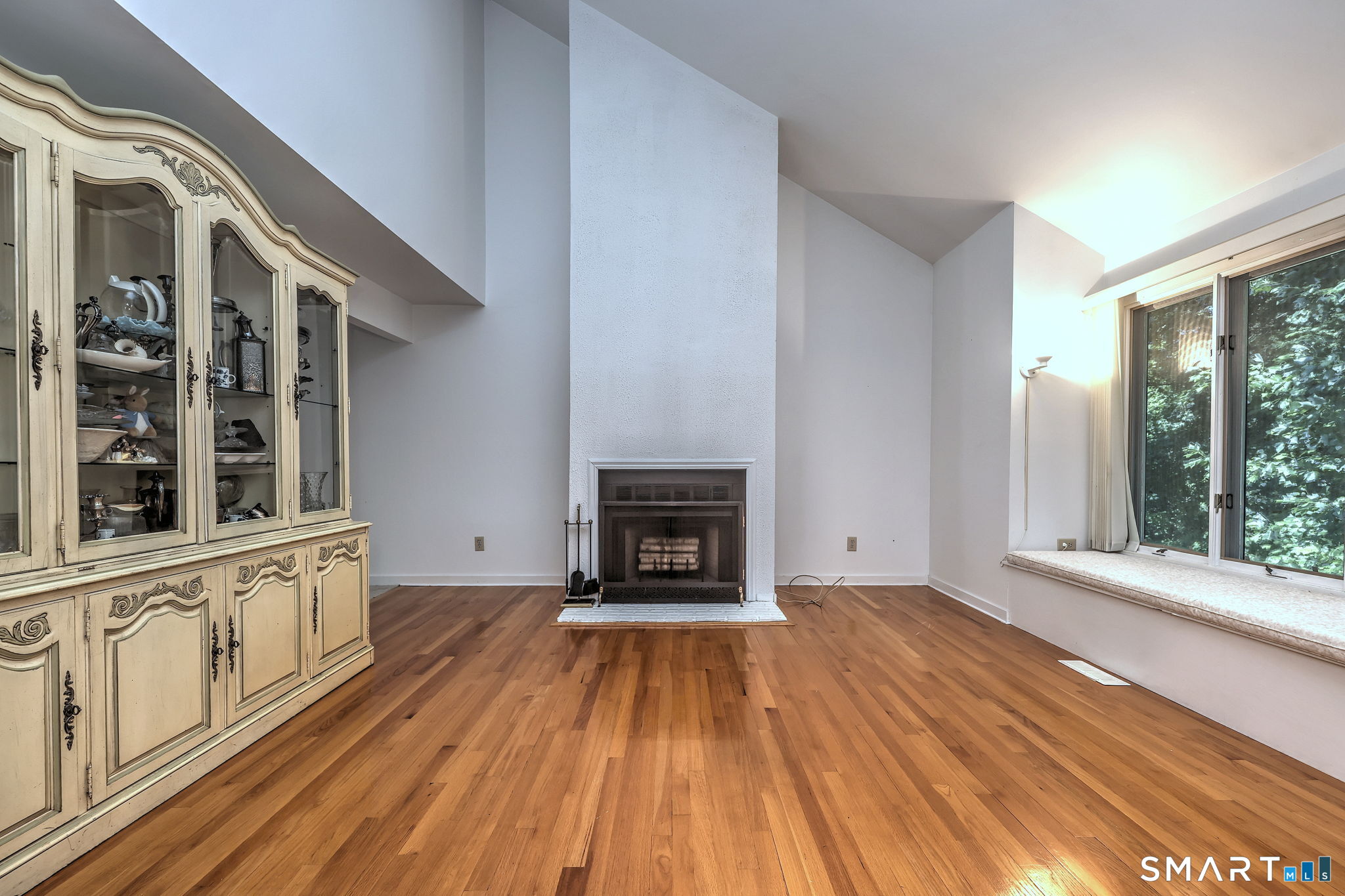 690 Forest Road, Unit 382 West Haven, CT 06516 - Photo 12 of 37