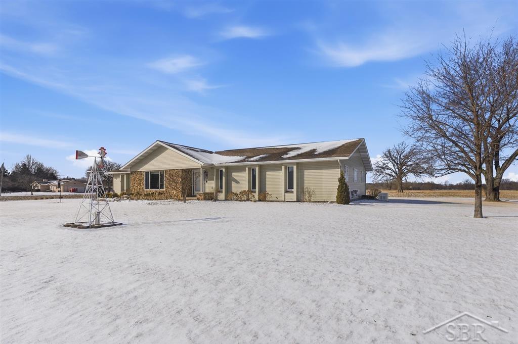 4339 North Fordney Road Hemlock, MI 48626 - Photo 2 of 39