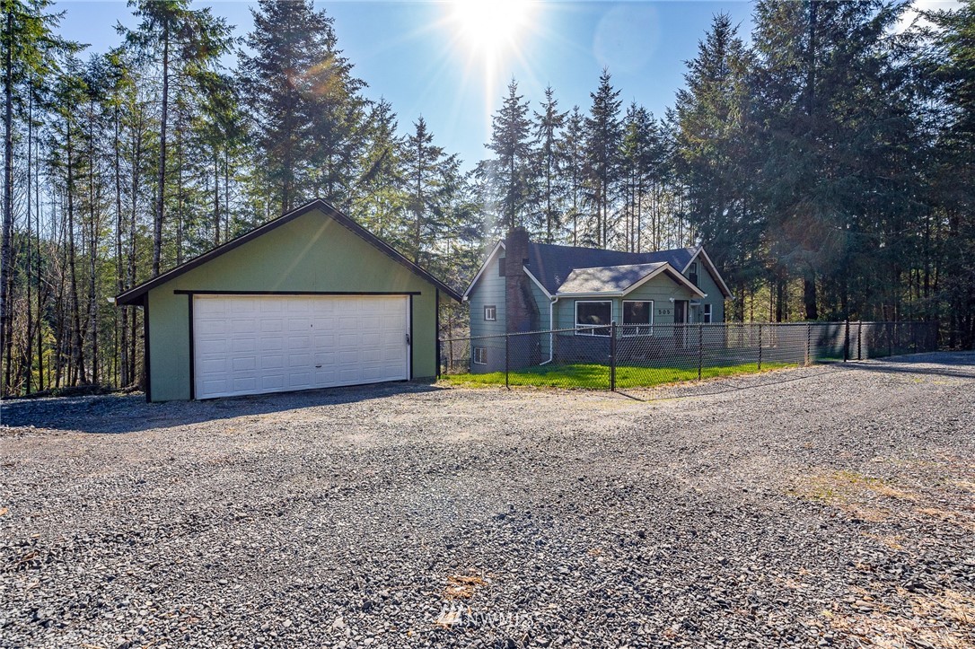 505 Haywire Road Winlock, WA 98596 - Photo 4 of 37