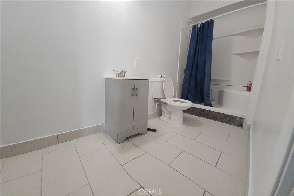 1409 West Olympic Boulevard Montebello, CA 90640 - Photo 9 of 13