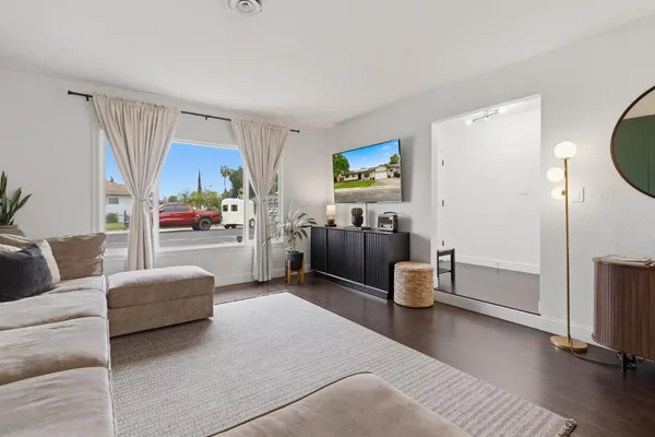 $579,000 | 1701 Maywood Avenue, Manteca, CA 95336