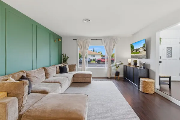 $579,000 | 1701 Maywood Avenue, Manteca, CA 95336