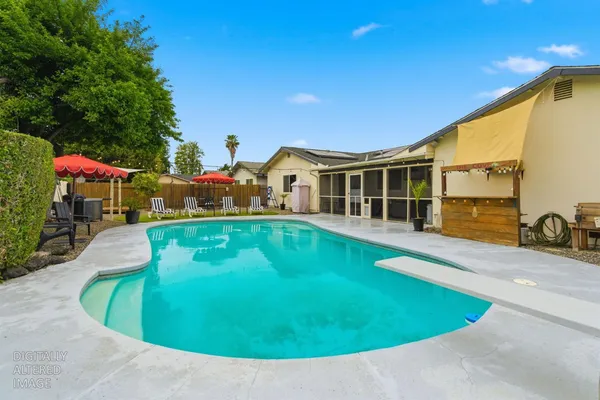 $579,000 | 1701 Maywood Avenue, Manteca, CA 95336