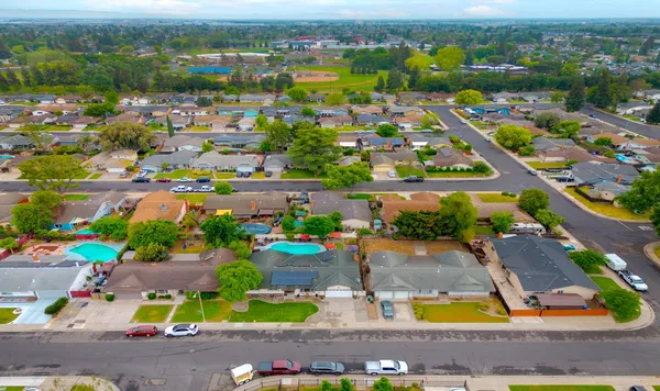 $579,000 | 1701 Maywood Avenue, Manteca, CA 95336