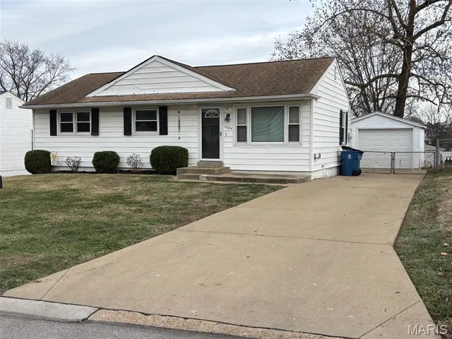 $2,200 | 10224 Dandridge Drive, St. Louis, MO 63123