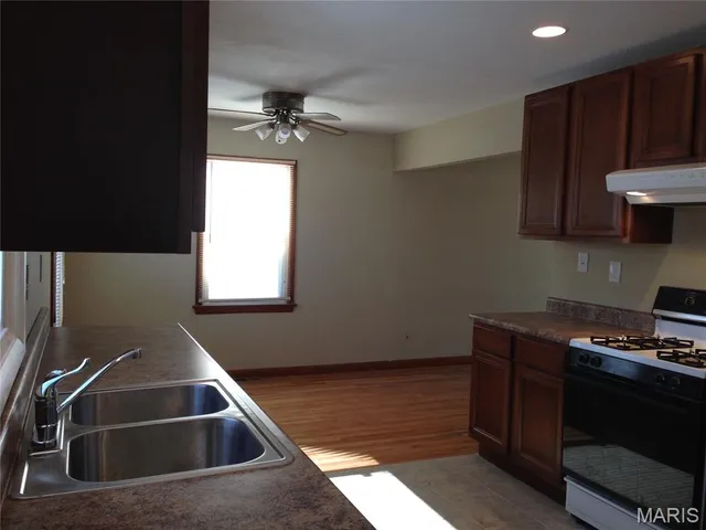 $2,200 | 10224 Dandridge Drive, St. Louis, MO 63123