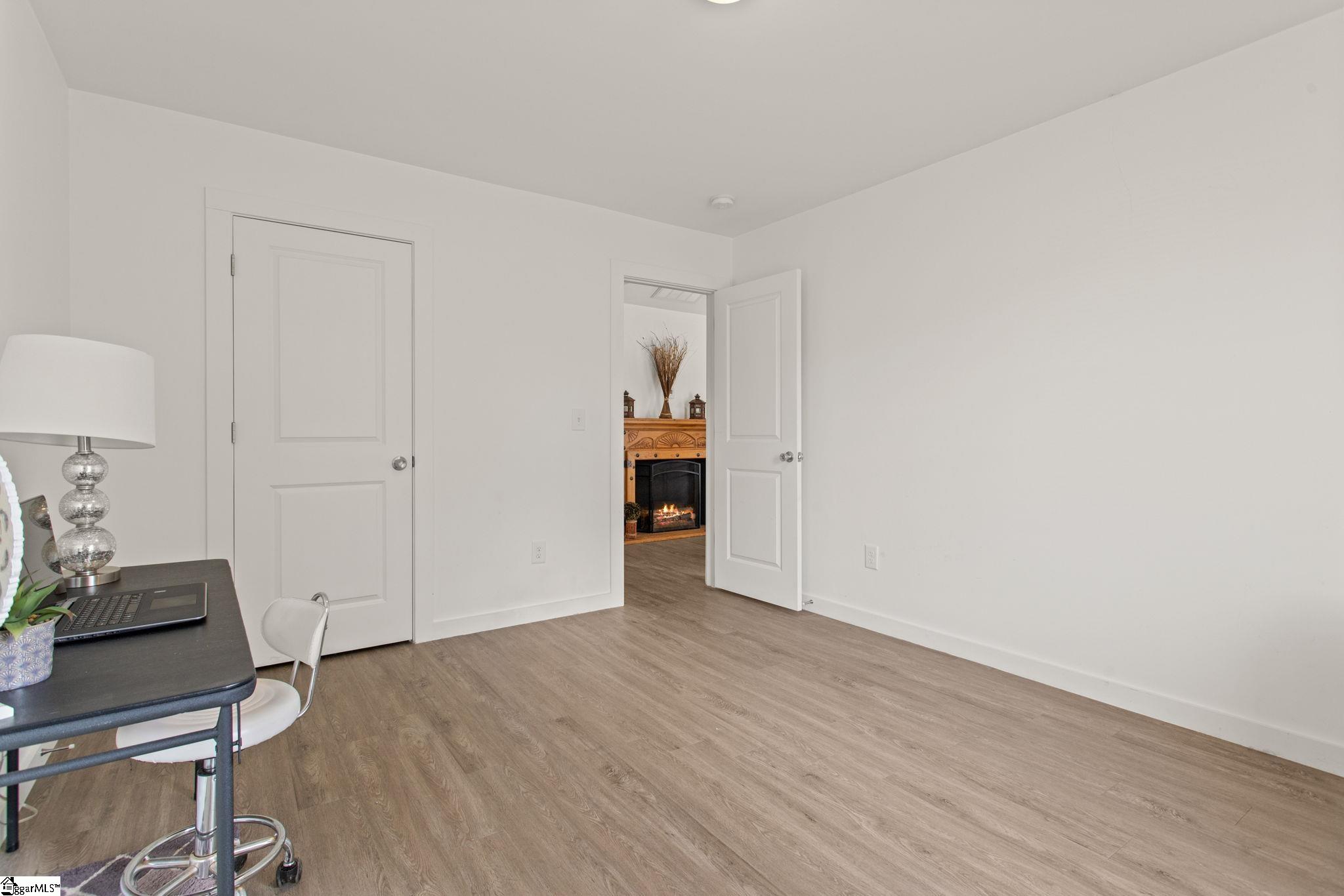 325 Dillon Drive Clinton, SC 29325 - Photo 15 of 26 Gallery Image 15