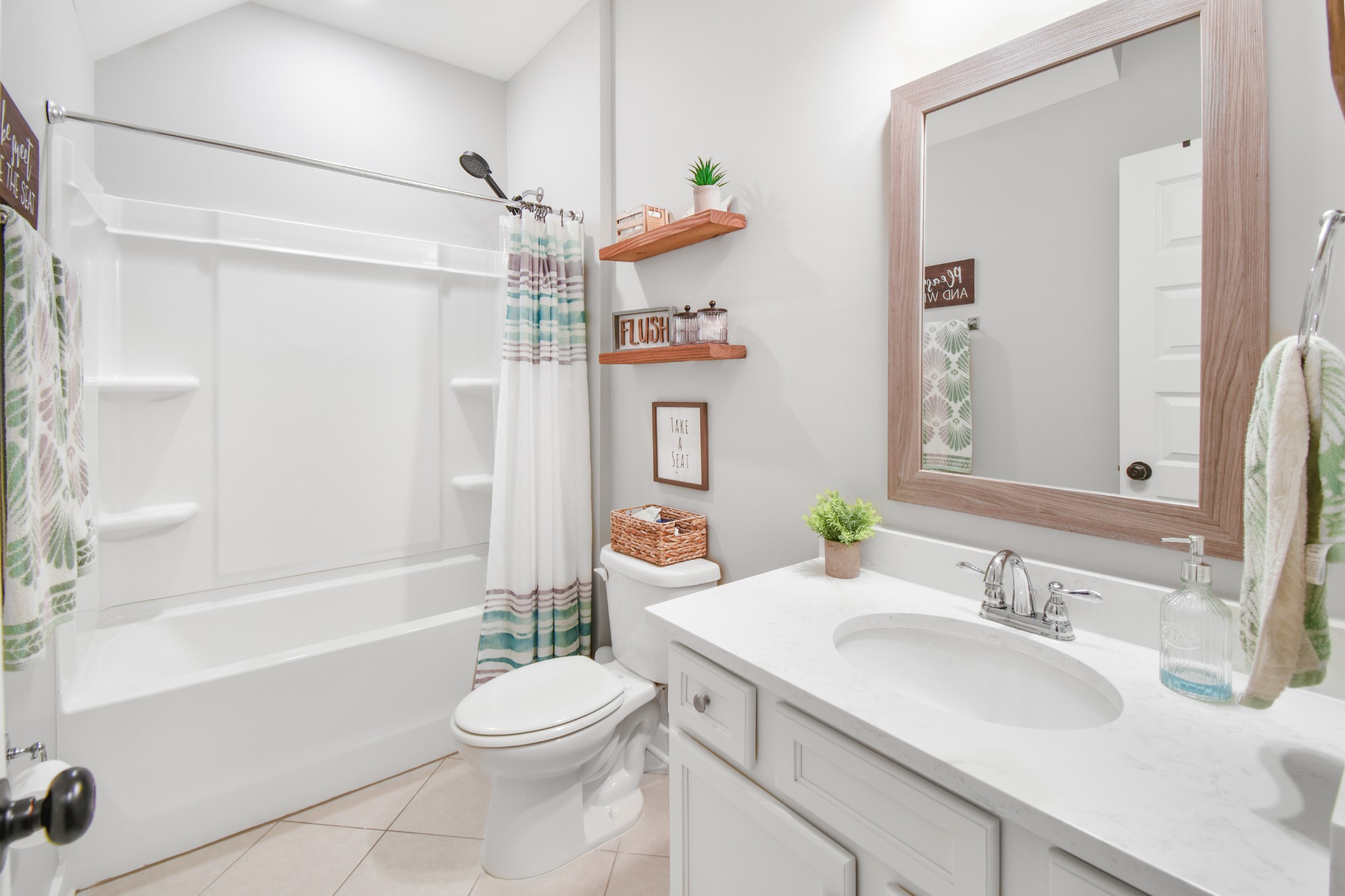 243 Croft Way Mount Juliet, TN 37122 - Photo 25 of 48 a bathroom with a sink a toilet and shower