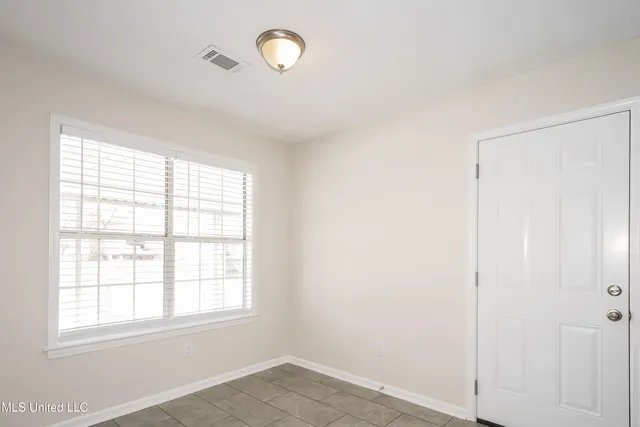 $2,090 | 6251 Choctaw Trail, Olive Branch, MS 38654