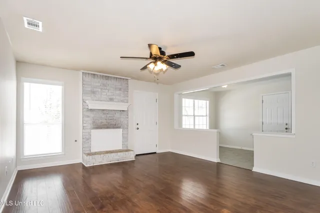 $2,090 | 6251 Choctaw Trail, Olive Branch, MS 38654