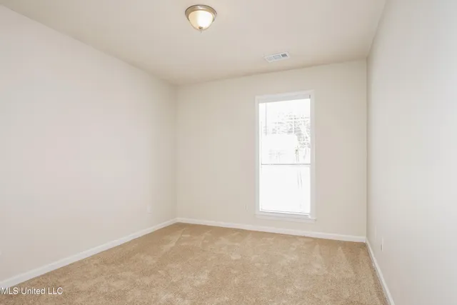 $2,090 | 6251 Choctaw Trail, Olive Branch, MS 38654