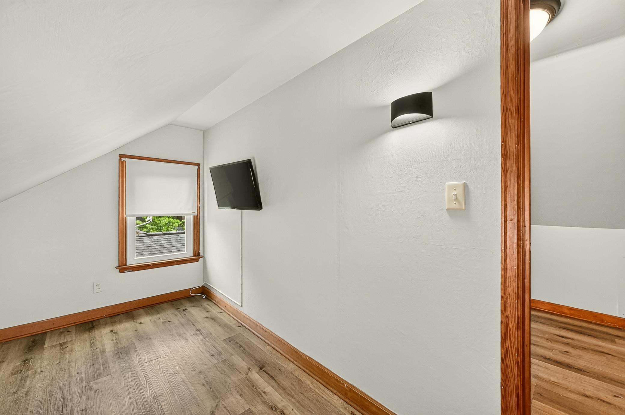 312 21st Street Southwest Rochester, MN 55902 - Photo 27 of 32 Gallery Image 27