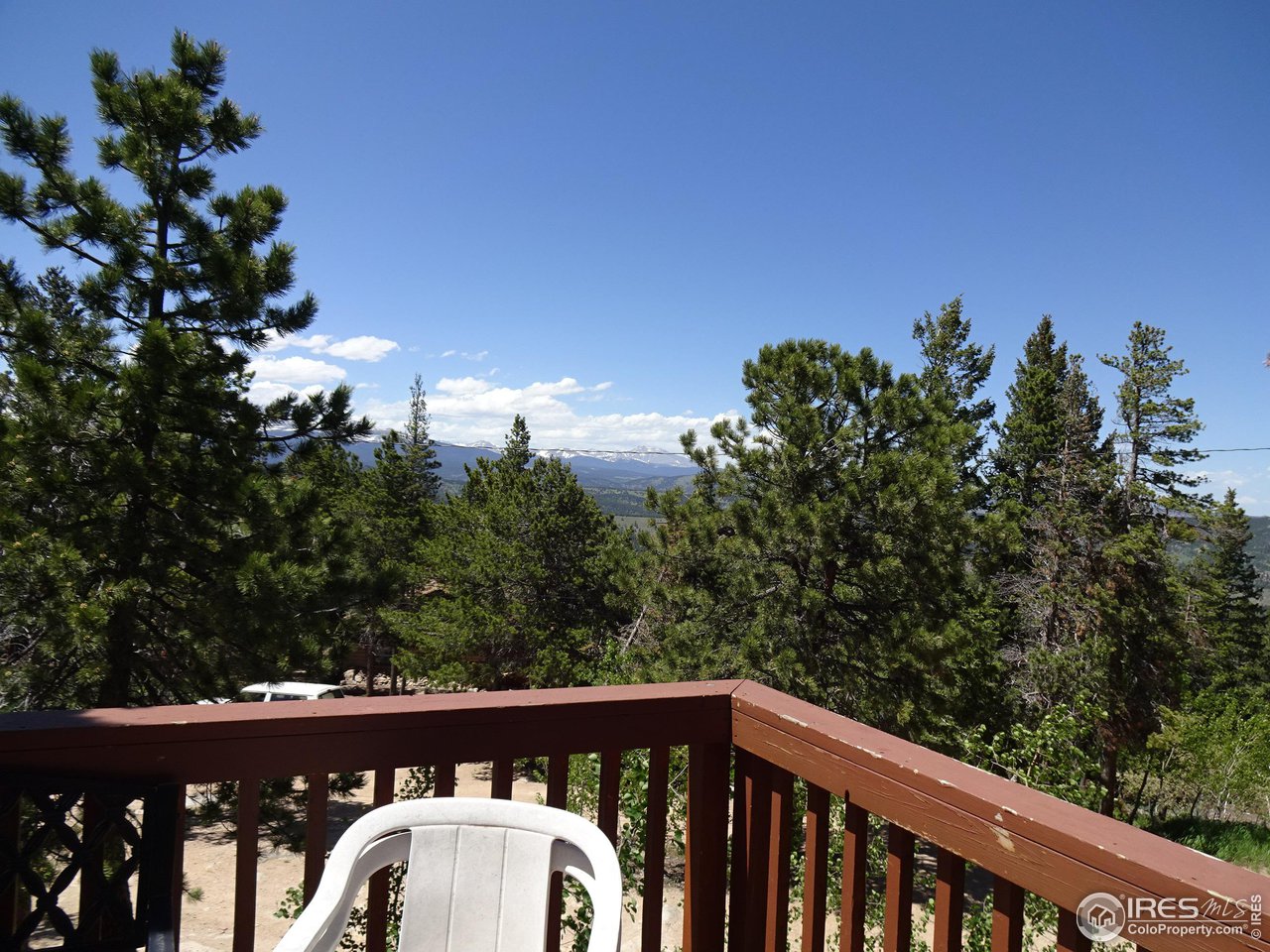 43 Circle Road Golden, CO 80403 - Photo 5 of 13 Gallery Image 5