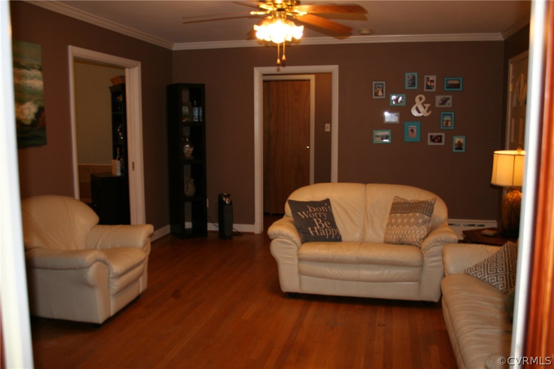 5921 Brookfield Road Richmond, VA 23227 - Photo 6 of 25 Gallery Image 6