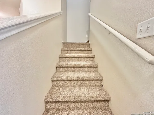 $1,275 | 10603 Mathom Landing, Unit 3, Universal City, TX 78148