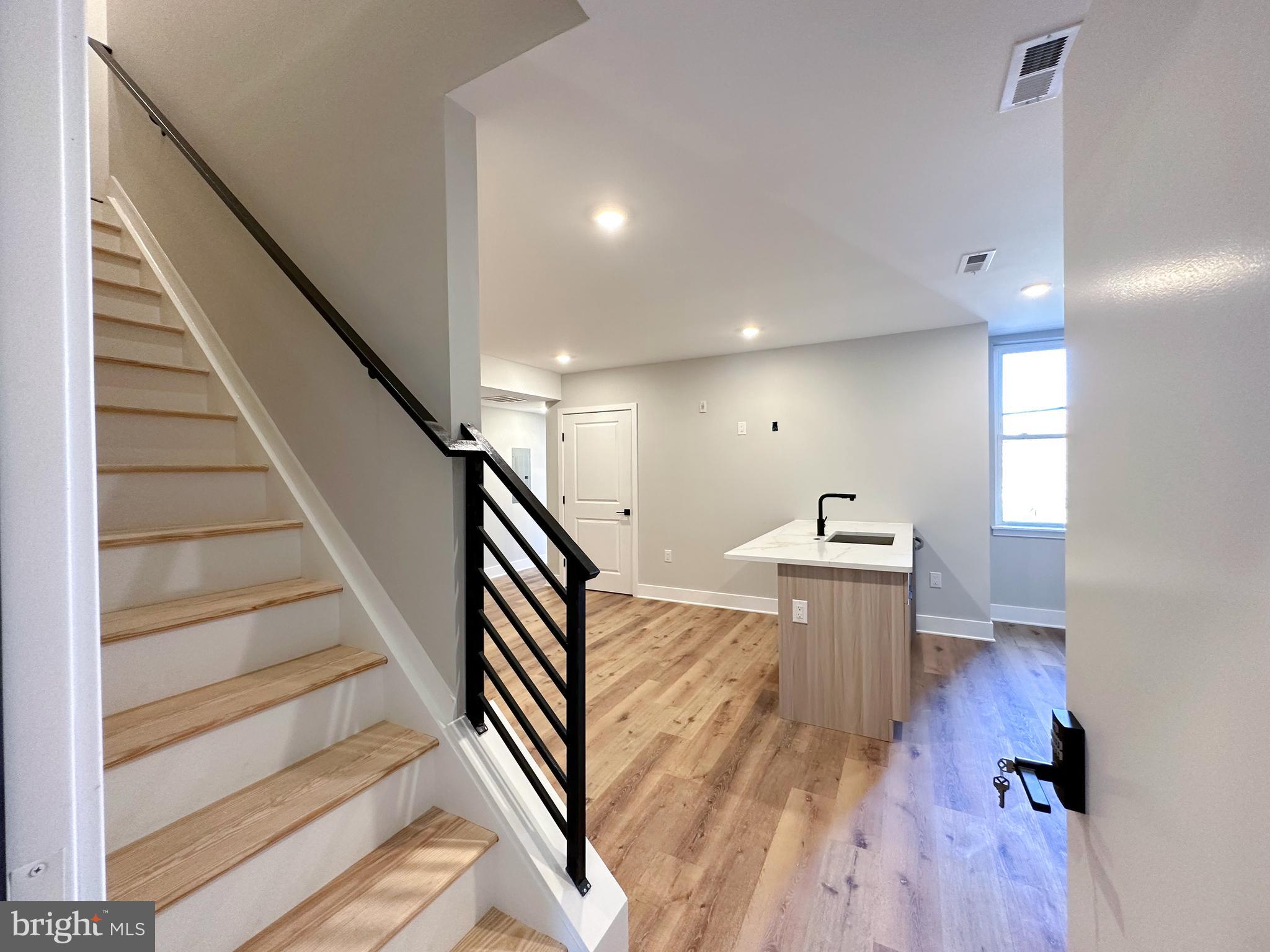 1720 Master Street, Unit 1 Philadelphia, PA 19121 - Photo 9 of 21