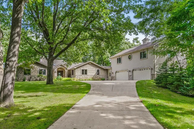 $1,500,000 | 7414 Field Bay Avenue, Kalamazoo, MI 49009