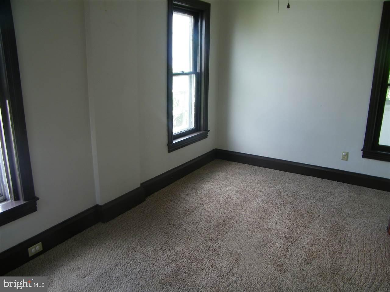407 East Walnut Street Hanover, PA 17331 - Photo 12 of 15 Gallery Image 12