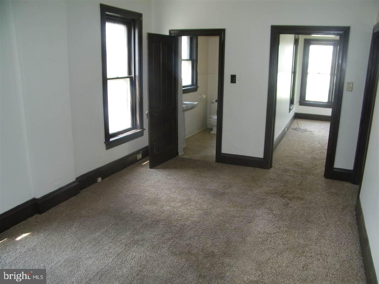 407 East Walnut Street Hanover, PA 17331 - Photo 9 of 15 Gallery Image 9