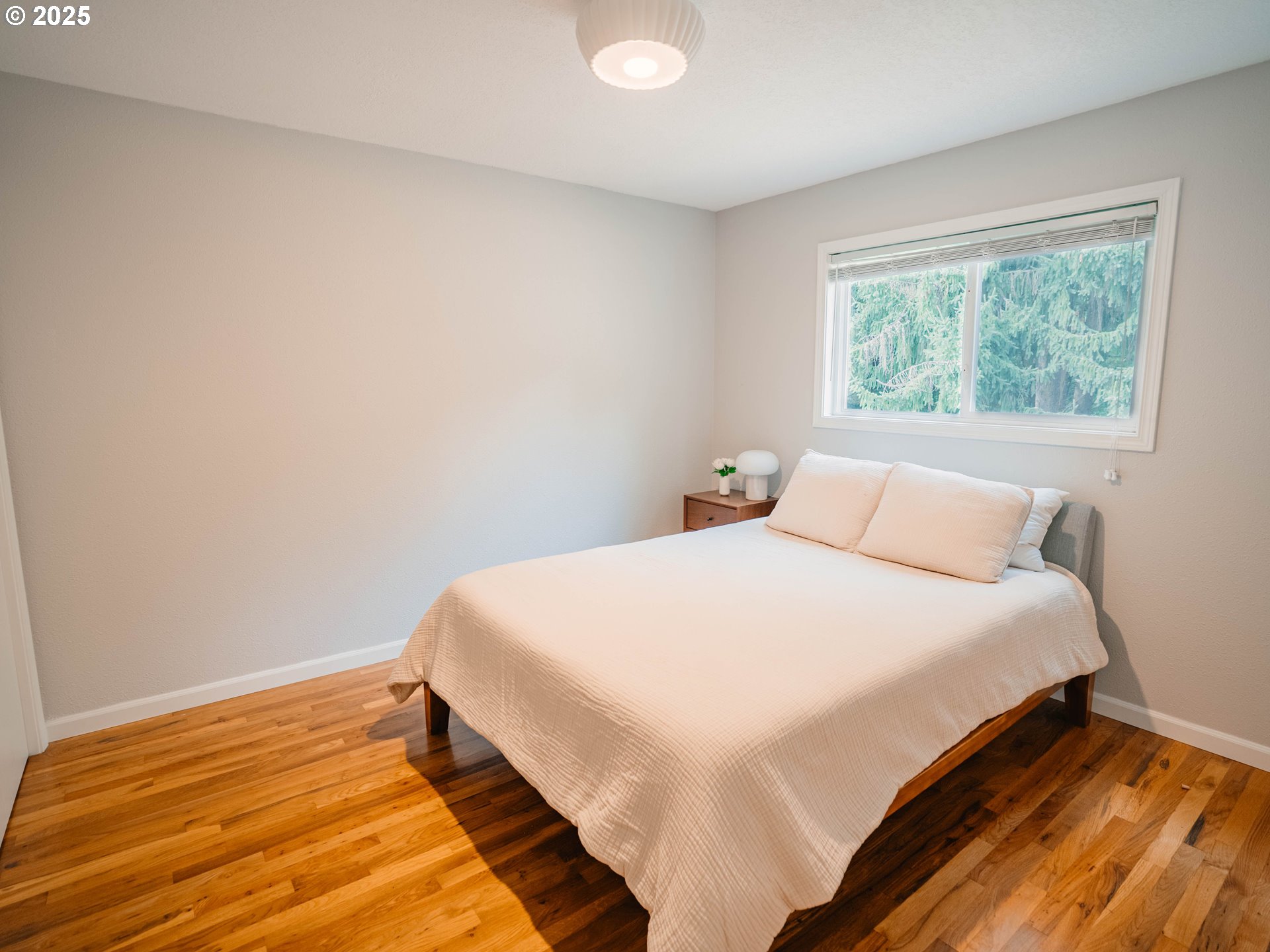 2315 Southwest Iowa Street Portland, OR 97239 - Photo 13 of 17 Gallery Image 13