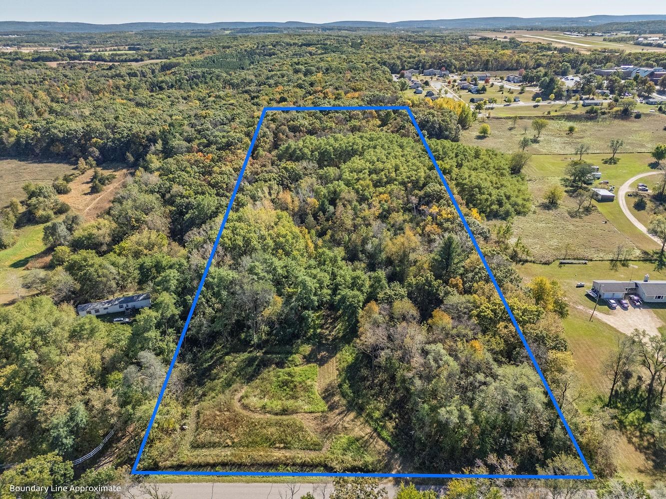 E11327 Shady Lane Road Baraboo, WI 53913 - Photo 12 of 50