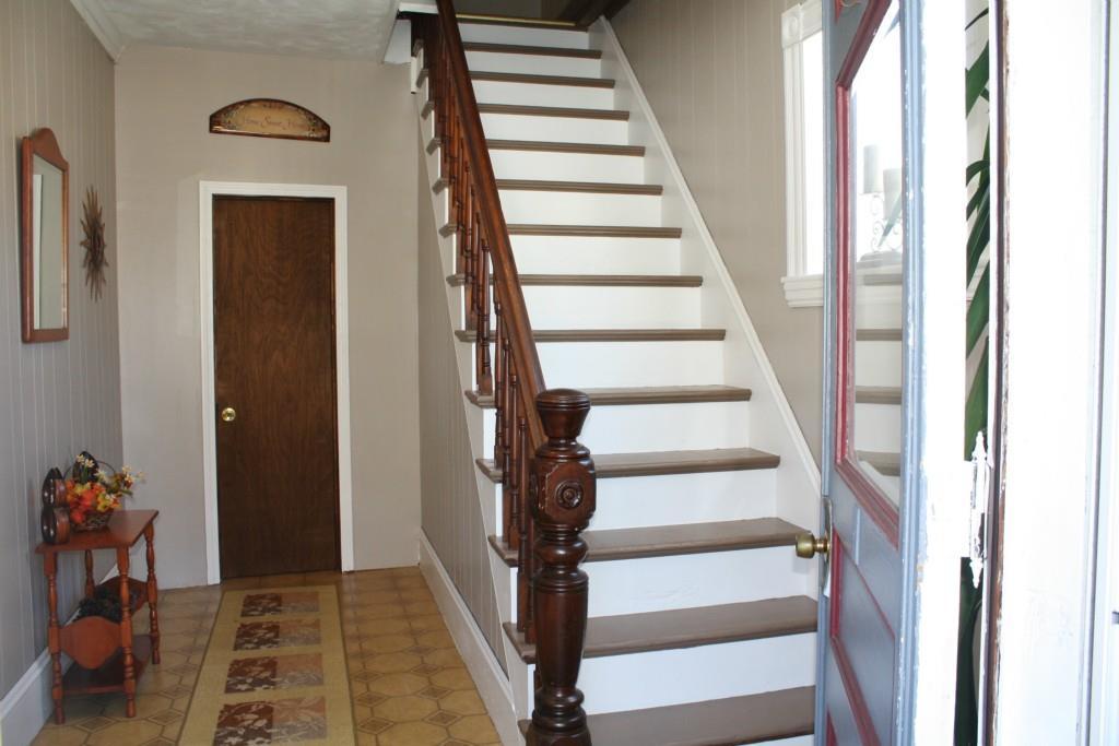 67 Pleasant Street Springvale, ME 04083 - Photo 24 of 35 Beautiful bright entry way to...