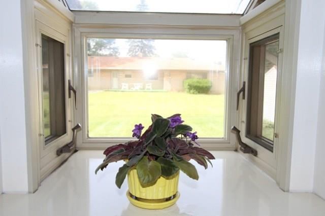 5118 Radnor Road Indianapolis, IN 46226 - Photo 7 of 13 Gallery Image 7