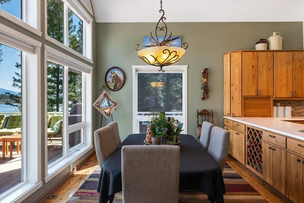 $1,950,000 | 41404 North Perry Road, Deer Park, WA 99006