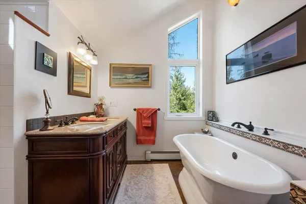 $1,950,000 | 41404 North Perry Road, Deer Park, WA 99006