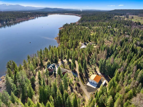 $1,950,000 | 41404 North Perry Road, Deer Park, WA 99006