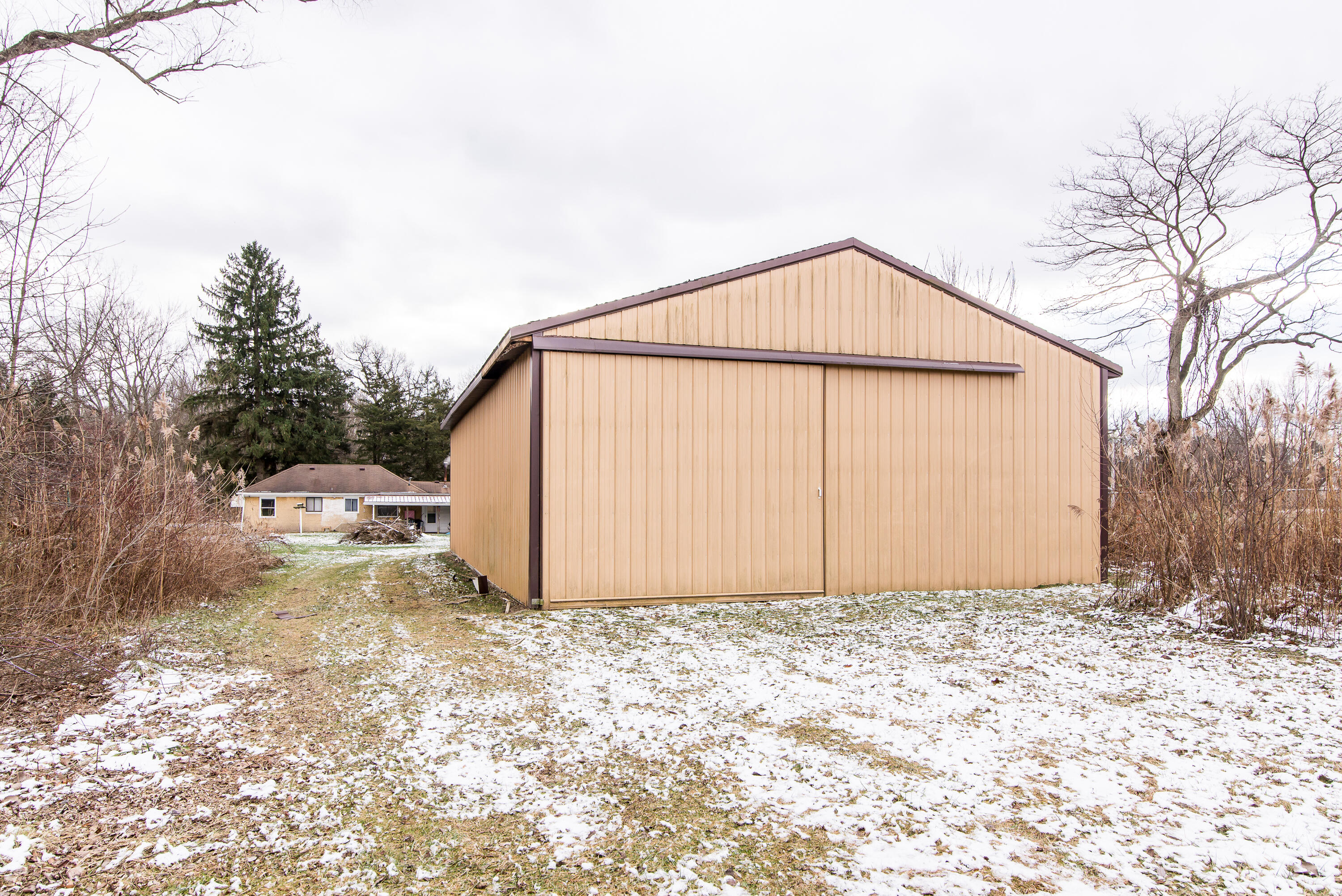 45172 Dunn Road Belleville, MI 48111 - Photo 8 of 44 007_14