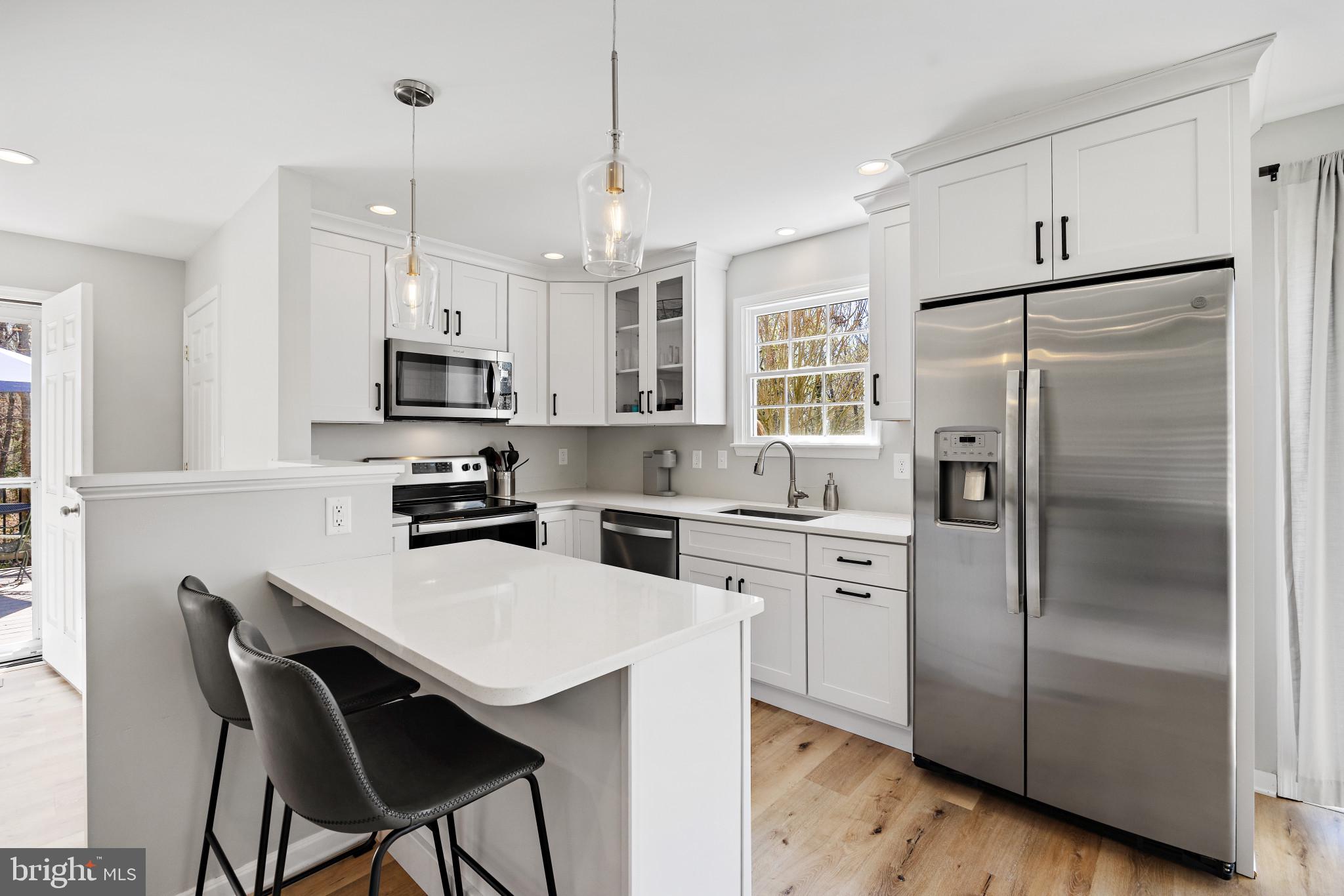 249 Joyce Lane Arnold, MD 21012 - Photo 9 of 22 Well-equipped kitchen