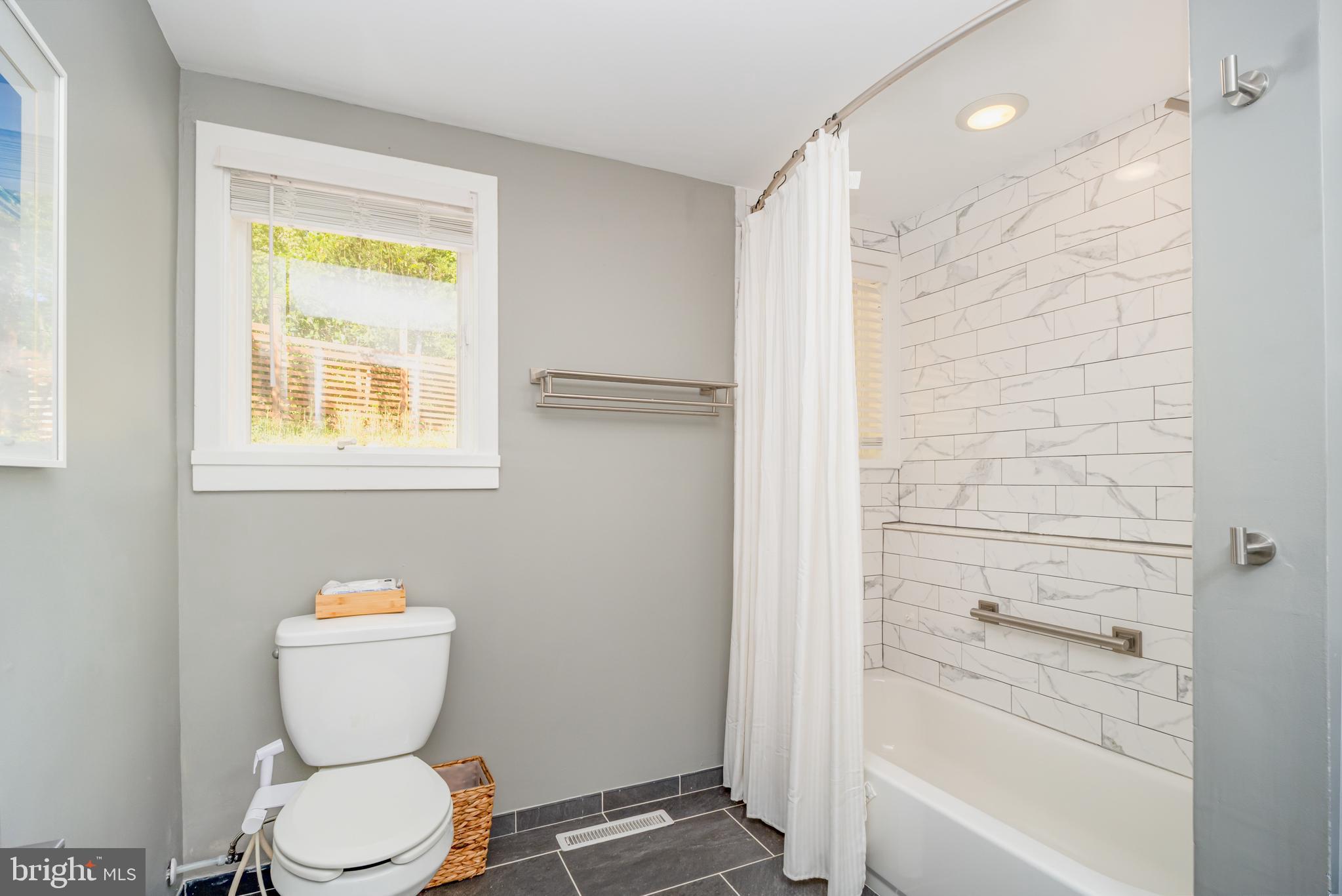 18322 Sharon Road Triangle, VA 22172 - Photo 34 of 49 Gallery Image 34