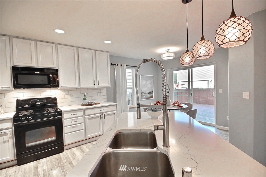 322 Index Place Southeast Renton, WA 98056 - Photo 8 of 20