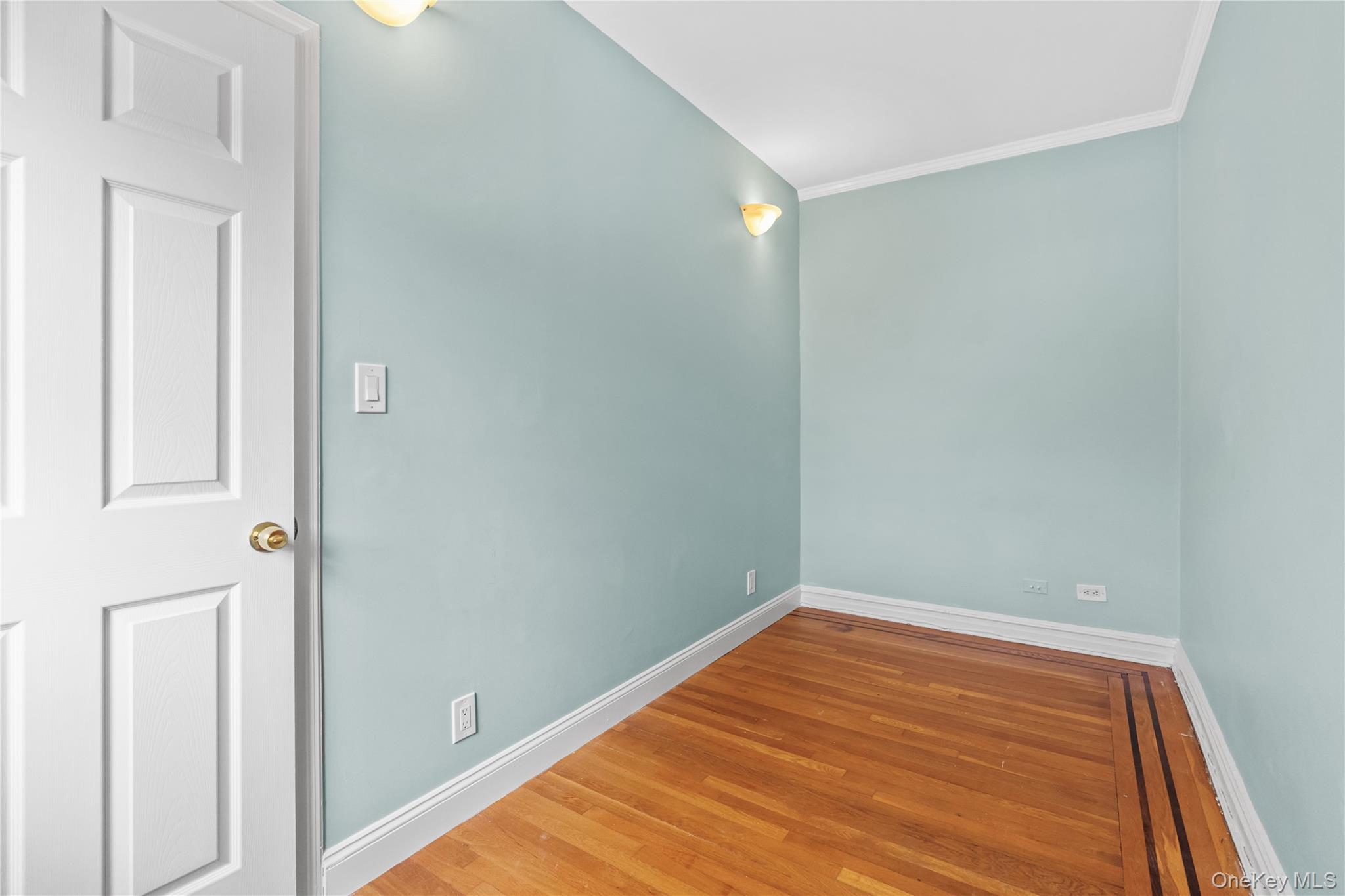 822 Palmer Road, Unit 3B Bronxville, NY 10708 - Photo 10 of 19 a view of a room with wooden floor